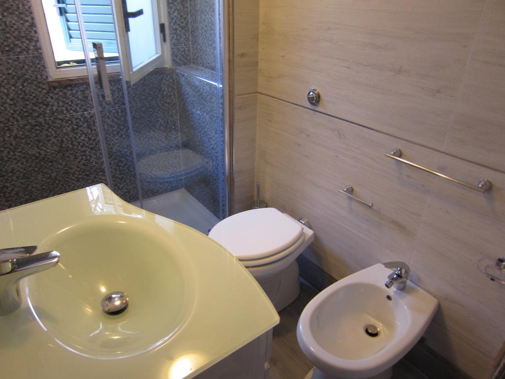 Casa Bianca Rais Gerbi Apartment Finale Ngoại thất bức ảnh
