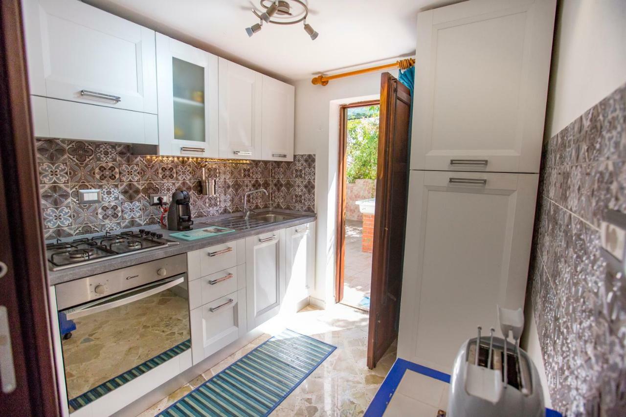 Casa Bianca Rais Gerbi Apartment Finale Ngoại thất bức ảnh
